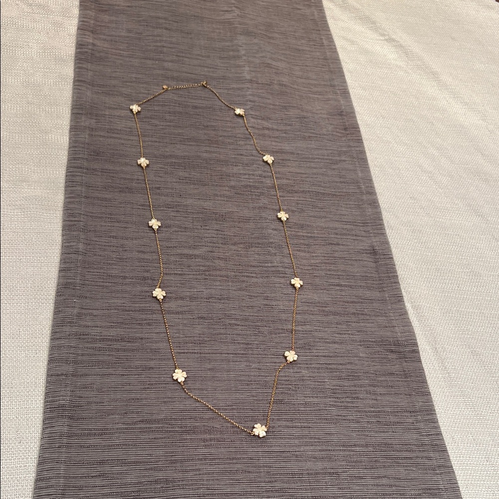 Elegant Gold and White Floral Necklace